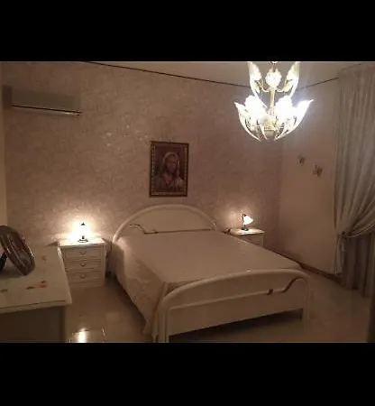 Holiday home Con Piscina 